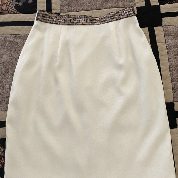 CLEARANCE-Women's Jacket Blazer Skirt 2 Pc Career Suit Size 4 New With Tags - Picture 4 of 6